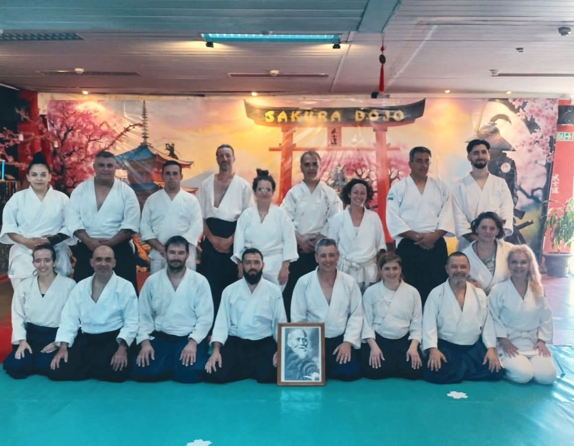 Foto grupal de un seminario de Sensei César Sammito 2